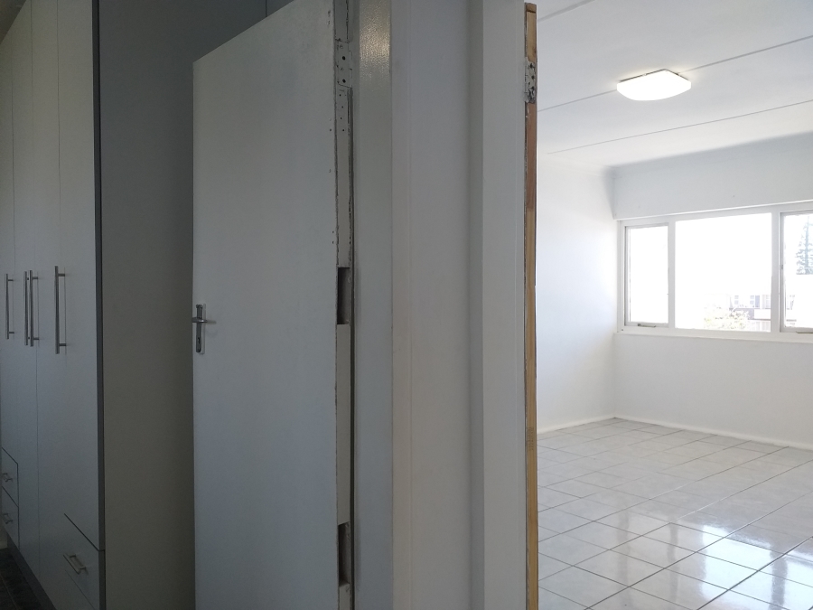 To Let 2 Bedroom Property for Rent in Southernwood Eastern Cape